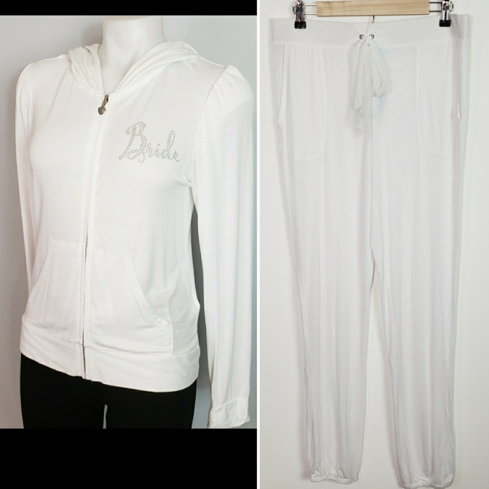 CALLING ALL BRIDES! Betsey Johnson Lounge Set rhinestone. Topsize M/pants size L